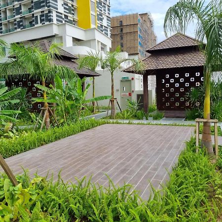 Bali Residence Melaka D'Awan Homestay Bagian luar foto